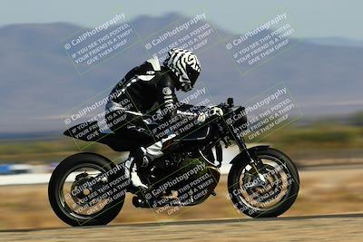 media/May-15-2022-SoCal Trackdays (Sun) [[33a09aef31]]/Back Straight Speed Shots (835am)/